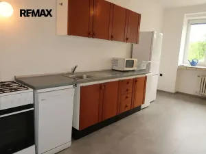 Pronájem bytu 2+1, Praha - Podolí, Podolská, 67 m2