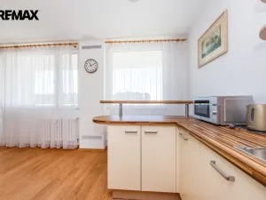 Prodej bytu 3+1, Praha - Bohnice, Poznaňská, 62 m2