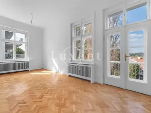 Prodej vily, Praha - Bubeneč, Heineho, 726 m2