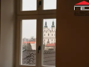 Prodej apartmánu, Frýdek-Místek, Zámecké nám., 405 m2