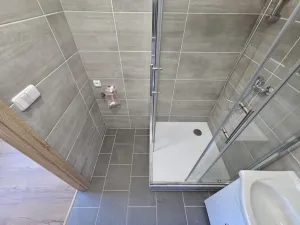 Pronájem bytu 2+1, Praha, Dolnojirčanská, 61 m2