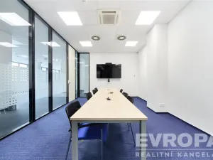 Pronájem kanceláře, Pardubice - Zelené Předměstí, třída Míru, 272 m2