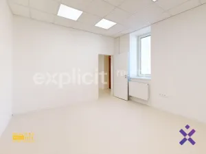 Pronájem kanceláře, Zlín, Rašínova, 108 m2