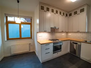 Pronájem rodinného domu, Praha - Nebušice, Malý dvůr, 250 m2