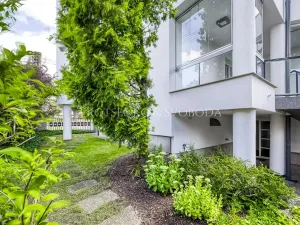 Prodej ordinace, Křižanov, Benešovo náměstí, 530 m2