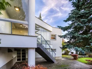 Prodej ordinace, Křižanov, Benešovo náměstí, 530 m2