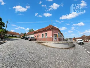 Prodej rodinného domu, Starovičky, 480 m2