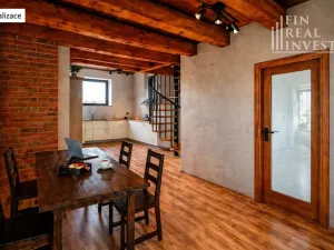 Prodej rodinného domu, Starovičky, 480 m2