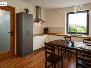 Prodej rodinného domu, Starovičky, 480 m2