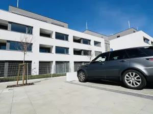 Pronájem bytu 2+kk, Ostrava, U Hájenky, 56 m2