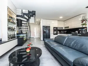 Prodej rodinného domu, Praha - Letňany, Jana Vlčka, 143 m2