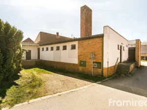 Prodej obchodního prostoru, Lhota Rapotina, 245 m2