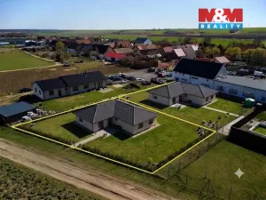 Prodej pozemku pro bydlení, Droužkovice, 832 m2