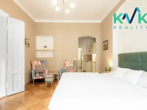 Prodej bytu 3+1, Karlovy Vary, Mariánskolázeňská, 69 m2