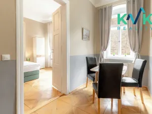 Prodej bytu 3+1, Karlovy Vary, Mariánskolázeňská, 69 m2