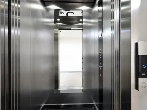 Pronájem bytu 1+kk, Praha - Vršovice, Kubánské náměstí, 19 m2