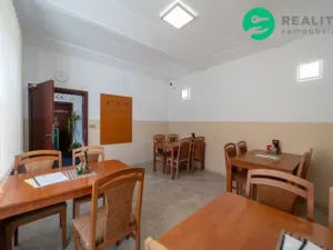 Prodej ubytování, Brandýs nad Orlicí, Husova, 340 m2