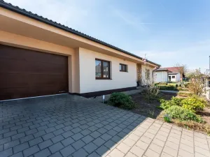 Prodej rodinného domu, Vyšehněvice, 167 m2