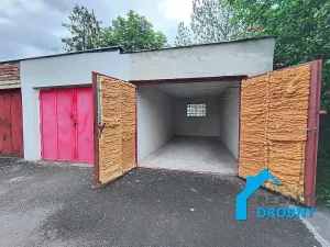 Prodej garáže, Kladruby, 21 m2