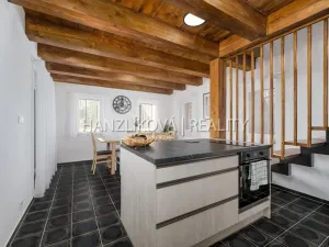 Pronájem chalupy, Horní Planá - Pernek, 156 m2