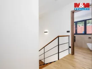 Prodej rodinného domu, Beroun, V Lukách, 144 m2