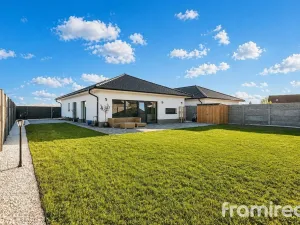 Prodej rodinného domu, Strachotice, 121 m2