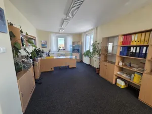 Pronájem kanceláře, Nýřany, Šůlova, 312 m2