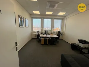 Pronájem kanceláře, Ostrava, Kounicova, 323 m2