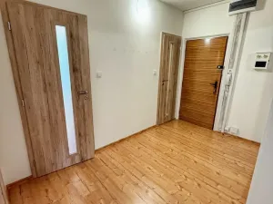 Pronájem bytu 2+1, Domažlice, Švabinského, 64 m2