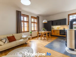 Pronájem bytu 2+kk, Praha - Smíchov, U Pernikářky, 59 m2