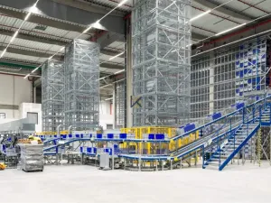 Pronájem obchodního prostoru, Kozomín, 758 m2