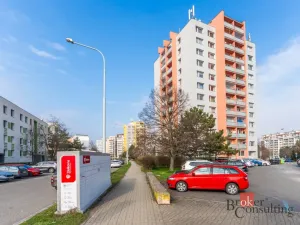 Prodej bytu 1+kk, Praha - Letňany, Místecká, 31 m2