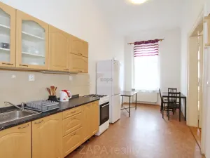 Pronájem bytu 2+1, Praha - Žižkov, Blahníkova, 69 m2