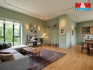 Prodej rodinného domu, Černiv, 320 m2