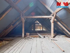 Prodej rodinného domu, Černiv, 320 m2