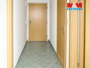 Pronájem bytu 2+kk, Praha - Hostivař, Budapešťská, 45 m2