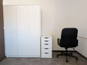 Pronájem pokoje, Praha - Smíchov, Vltavská, 11 m2