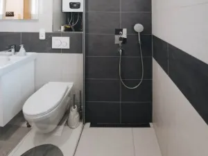 Prodej bytu 2+1, Kuřim, nám. Osvobození, 65 m2