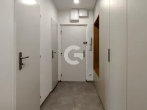 Pronájem bytu 2+1, Zlín, Dřevnická, 59 m2