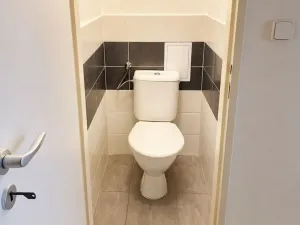 Pronájem bytu 1+kk, Praha - Braník, Jeremenkova, 28 m2