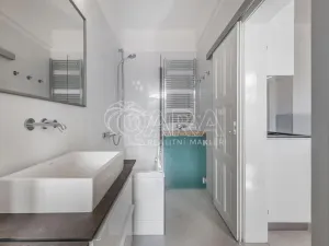 Pronájem bytu 1+1, Praha - Vršovice, Bulharská, 49 m2