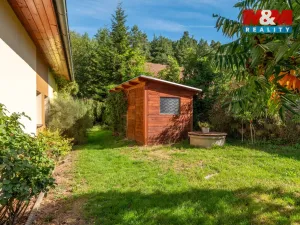 Prodej rodinného domu, Hajany, 285 m2