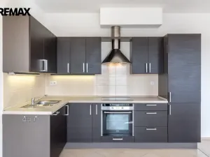 Pronájem bytu 1+kk, Praha - Letňany, Pavla Beneše, 37 m2