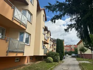 Pronájem bytu 2+kk, Dobřany, tř. 1. máje, 69 m2