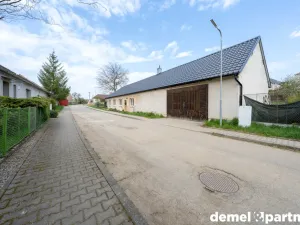Prodej rodinného domu, Valeč, 96 m2