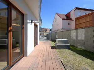 Pronájem bytu 1+kk, Praha - Liboc, Evropská, 51 m2