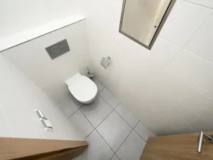 Pronájem bytu 1+kk, Praha - Liboc, Evropská, 51 m2