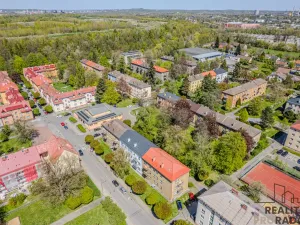 Prodej bytu 3+1, Ostrava, Viktora Huga, 74 m2