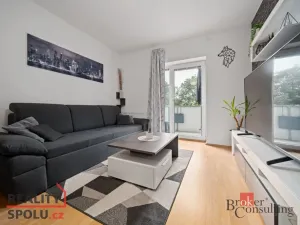 Pronájem bytu 1+kk, Hradec Králové - Nový Hradec Králové, Kejzlarova, 31 m2