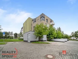 Pronájem bytu 1+kk, Hradec Králové - Nový Hradec Králové, Kejzlarova, 31 m2